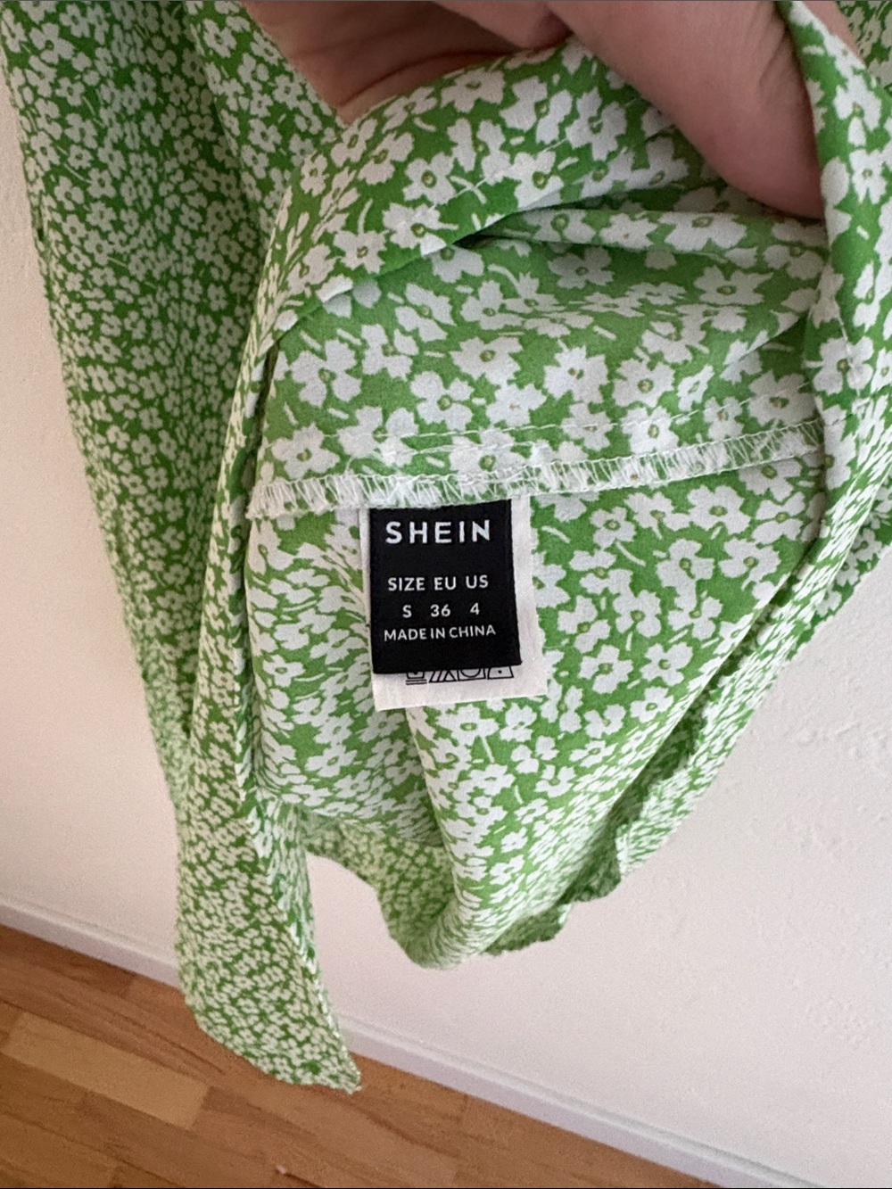 Green Floral Midi Skirt - Picture 2 of 5